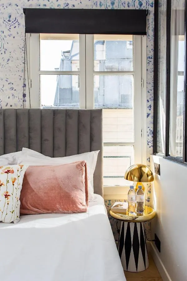 Apartment Cmg Caire Saint-denis Paris