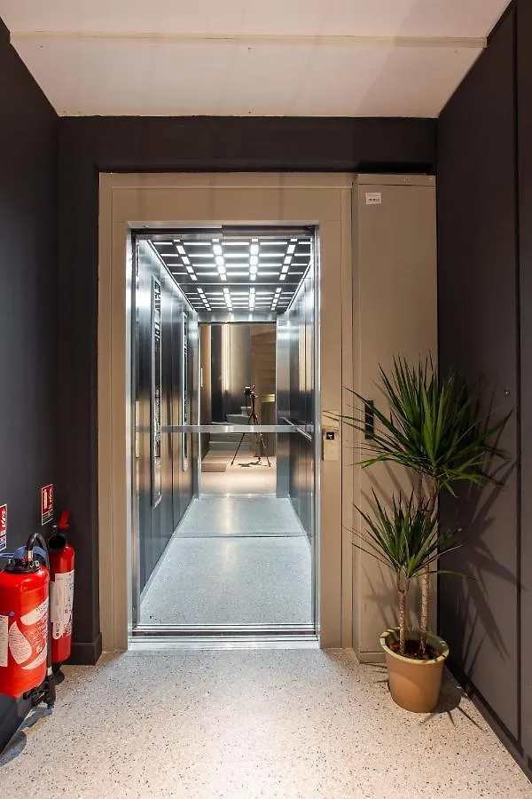 Cmg Caire Saint-denis Apartment
