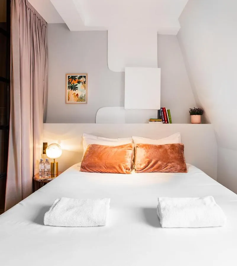 Cmg Caire Saint-denis Apartment Paris